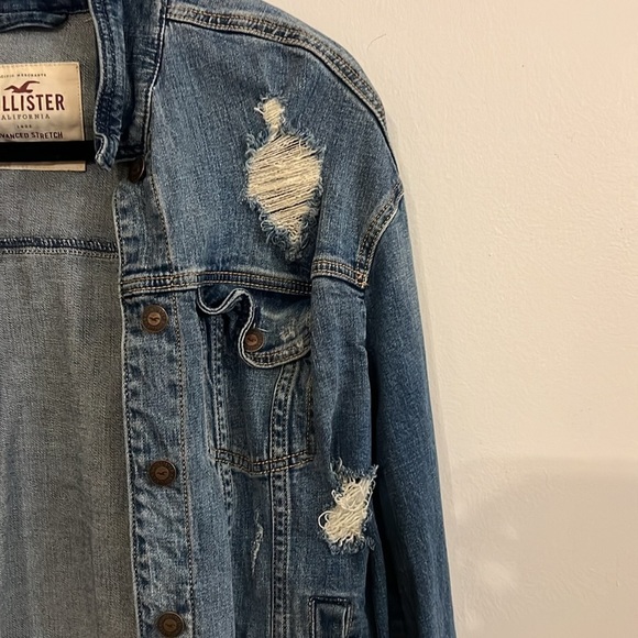 Hollister Jean Jacket - Size M - Picture 3 of 6